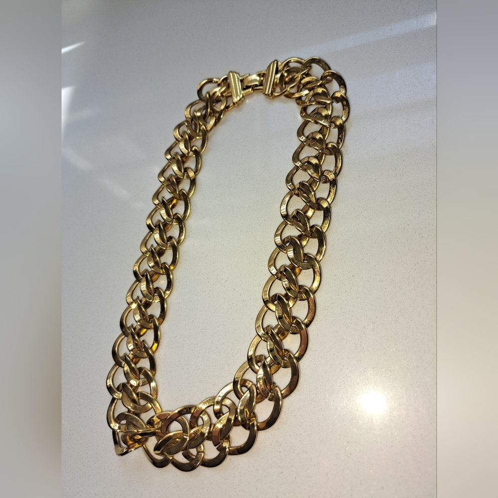 Elegant Gold Chain Necklace Monet Choker